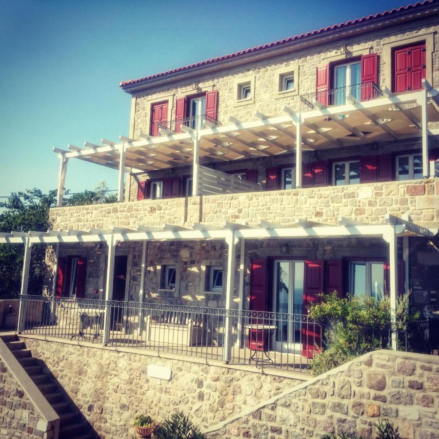 Heliades Maisonettes Mithimna Exterior foto