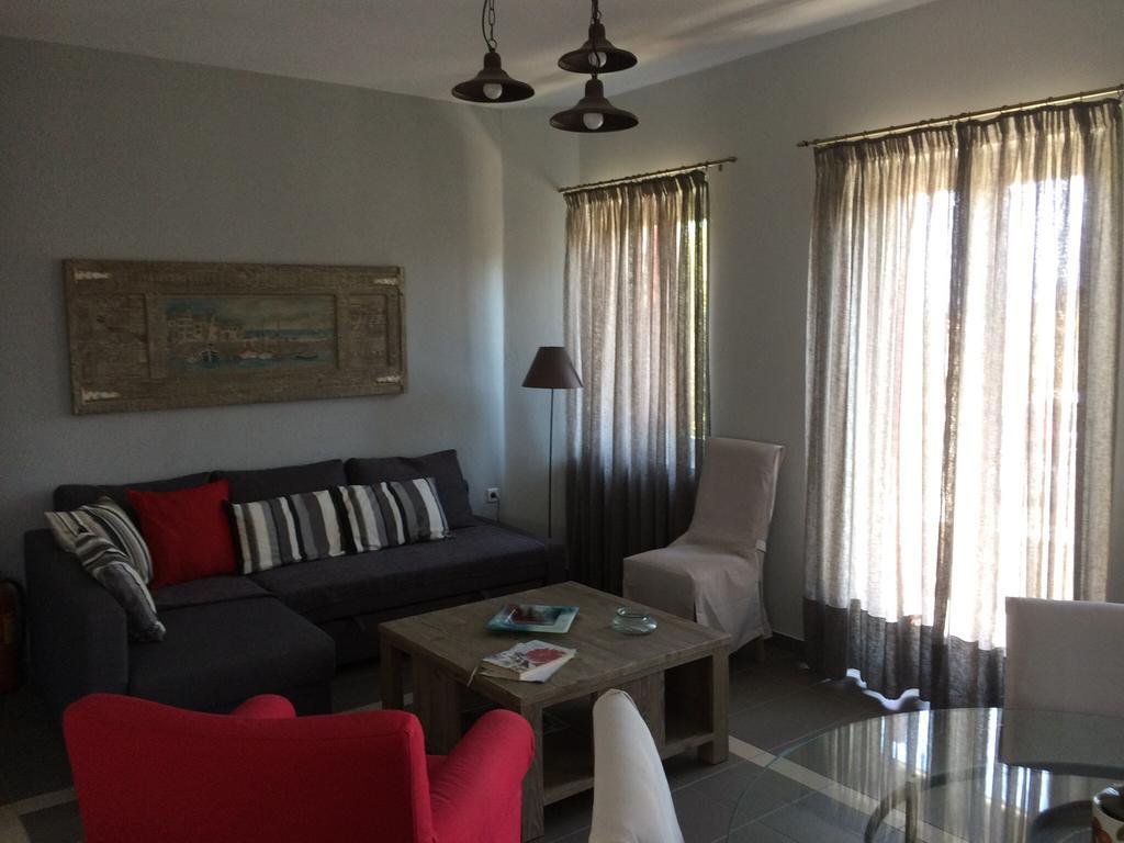 Heliades Maisonettes Mithimna Exterior foto
